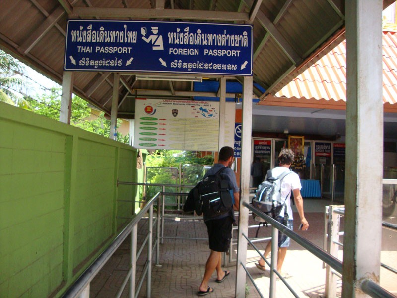 Poipet/Aranyaprathet thailand cambodia border