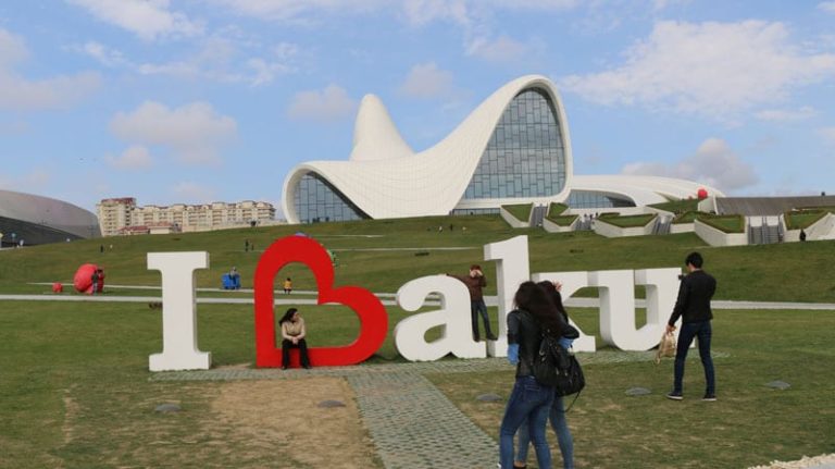 I-love-Baku